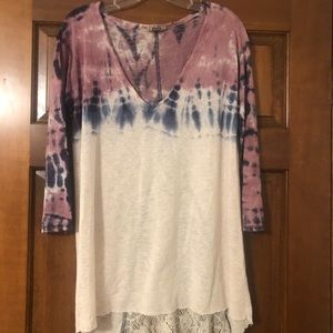 Gimmicks by BKE shirt